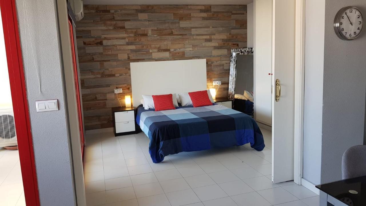 Apartamento Benidorm Viena エクステリア 写真