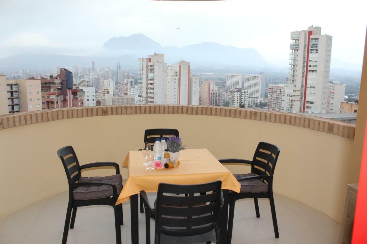 Apartamento Benidorm Viena エクステリア 写真